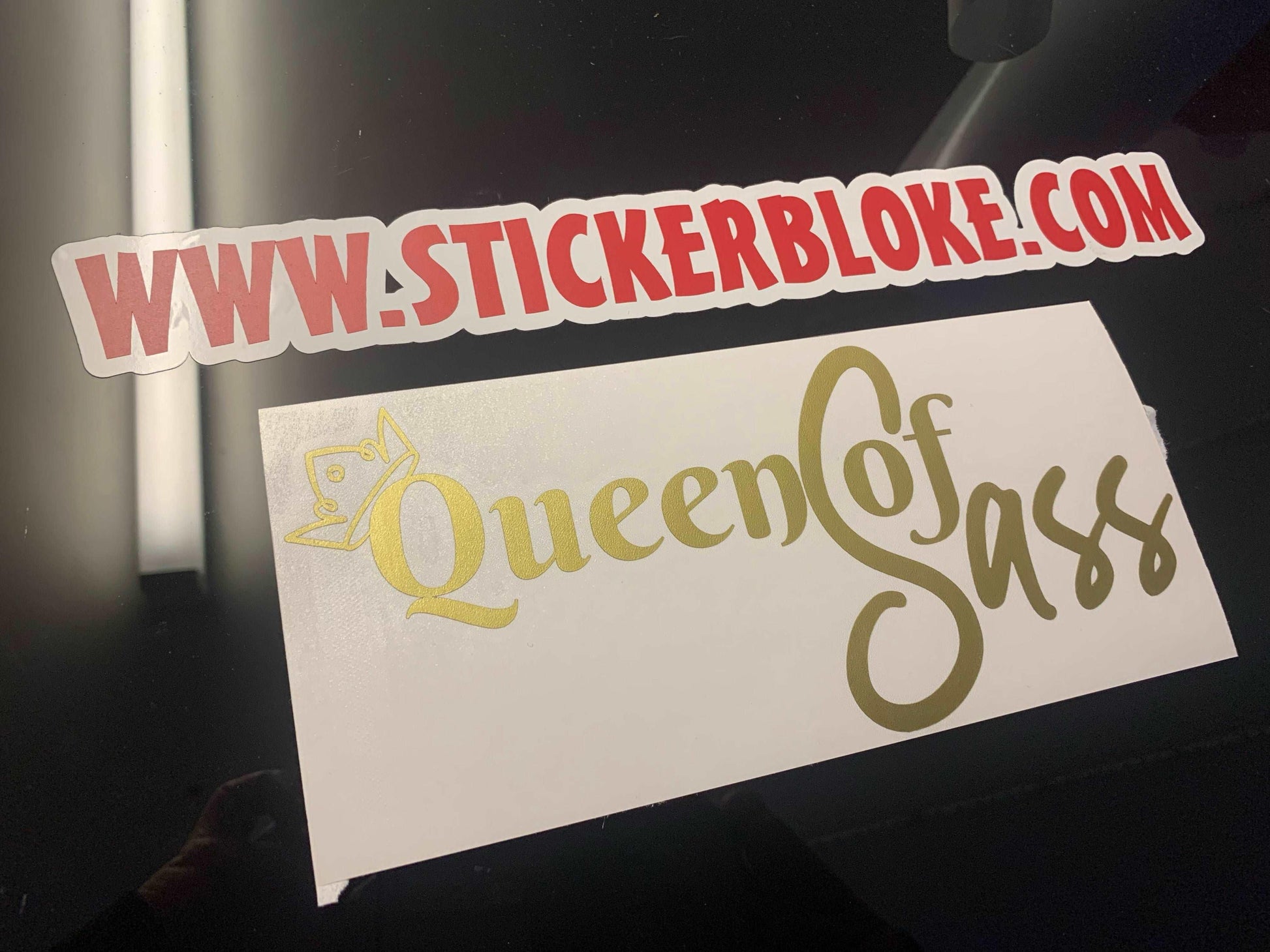 QUEEN OF SASS STICKER